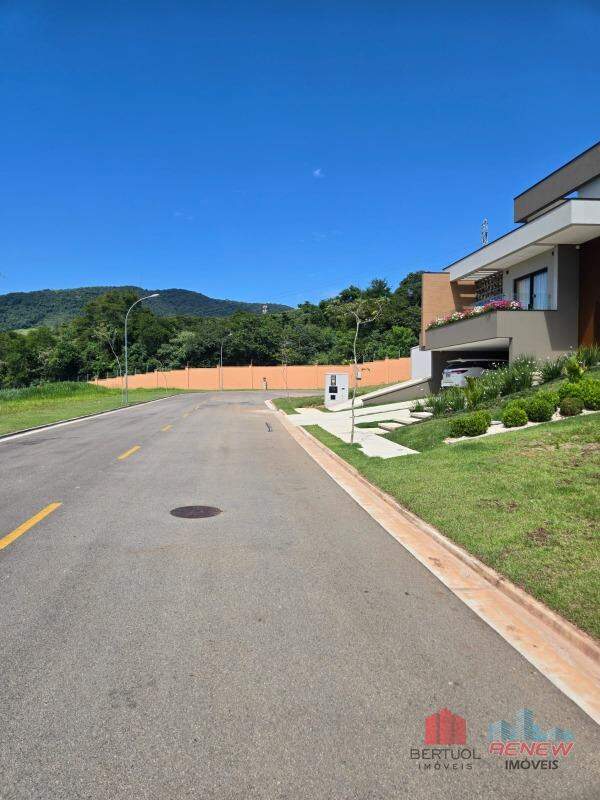 Terreno em condomínio à venda Alphaville Jundiaí - Fase II em Jundiaí: 