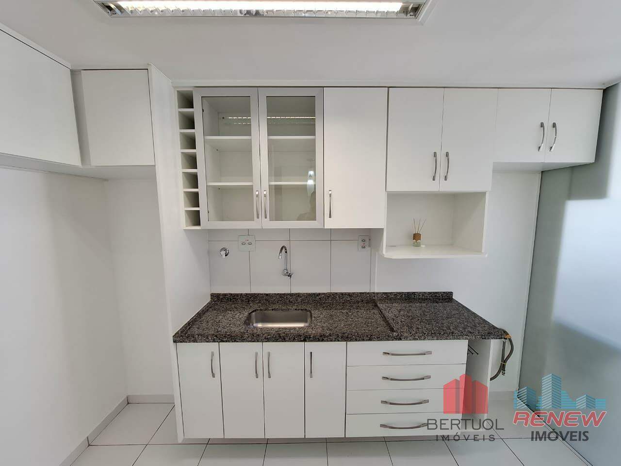 Apartamento para aluguel Condomínio Residencial Vienna II em Vinhedo: 