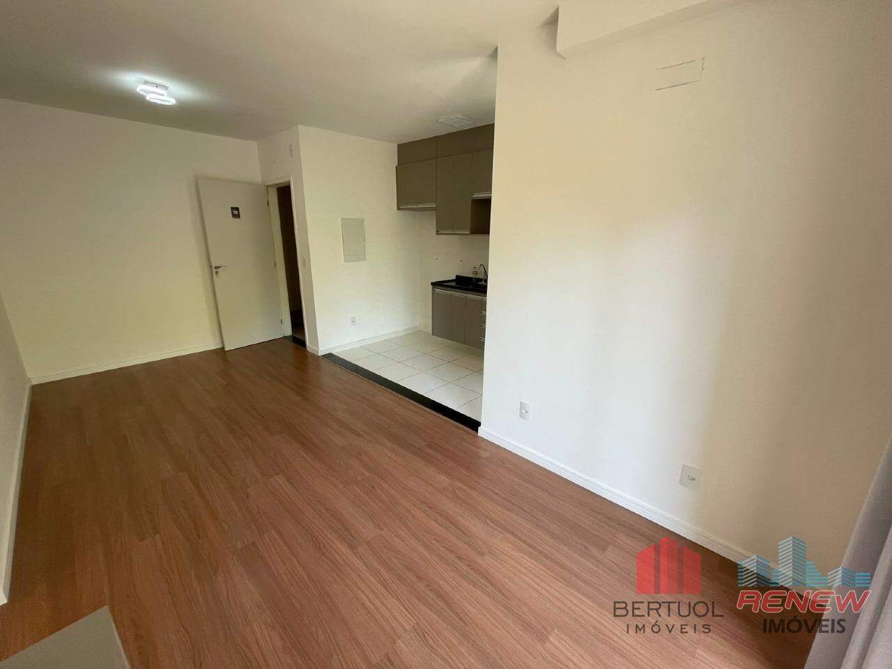 Apartamento para aluguel Condomínio Residencial Vicenza em Vinhedo: SALA