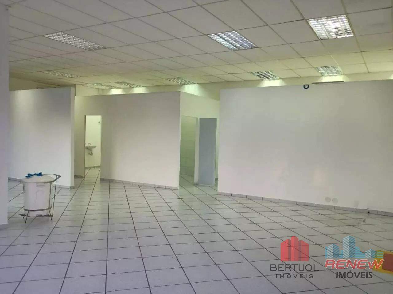 Salão comercial para aluguel Centro em Vinhedo: Salão comercial 