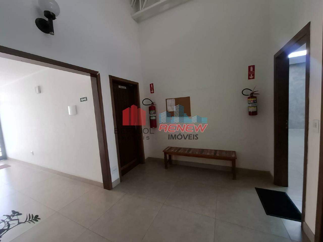 Sala para aluguel Santa Marina em Valinhos: 