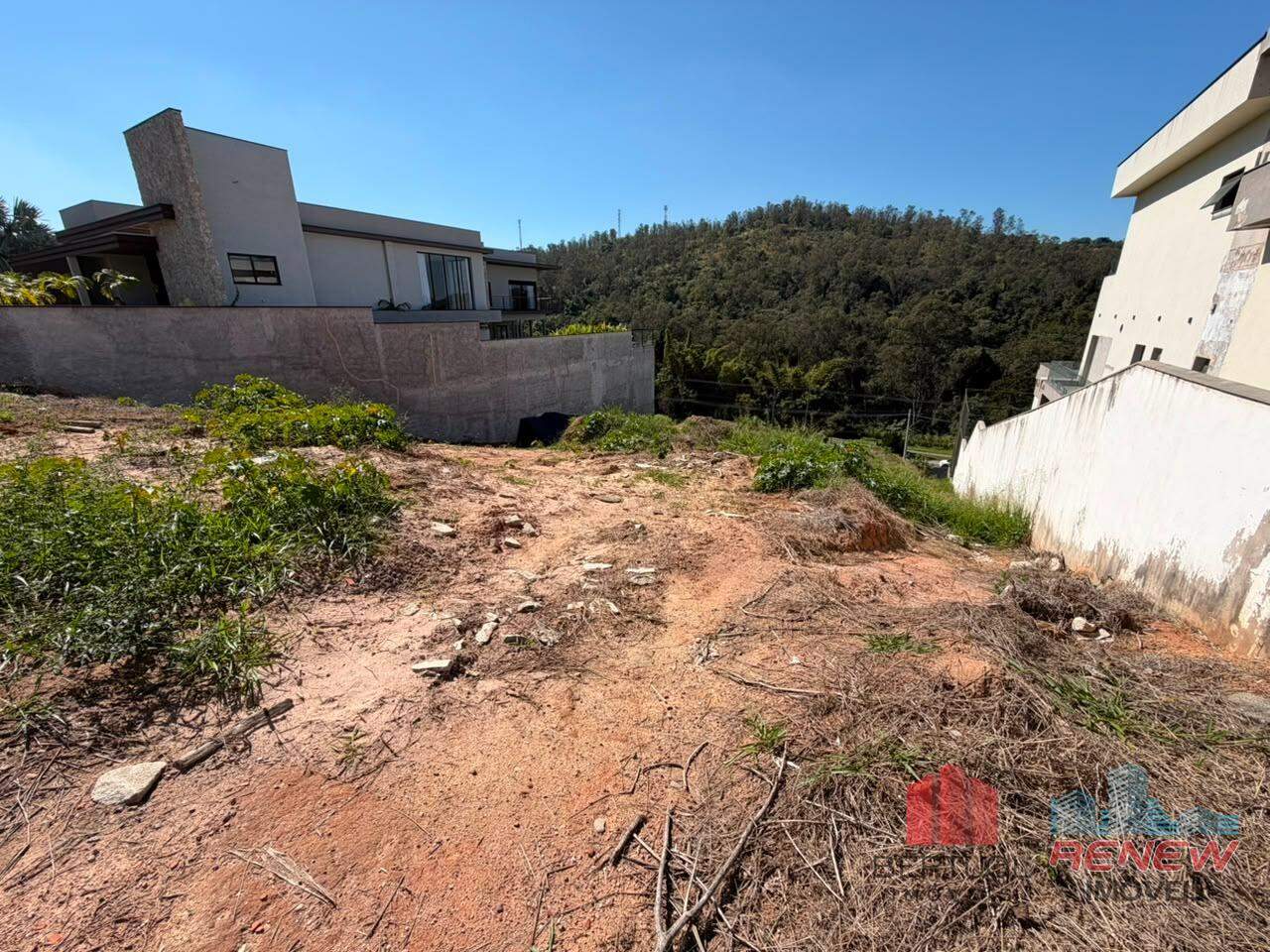 Terreno em condomínio à venda Condomínio Sol Vinhedo Village em Vinhedo: TERRENO