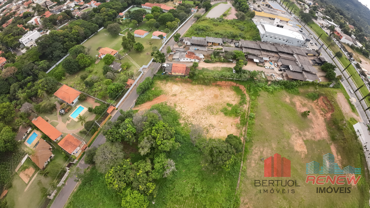 Área à venda Trevo em Vinhedo: ÁREA