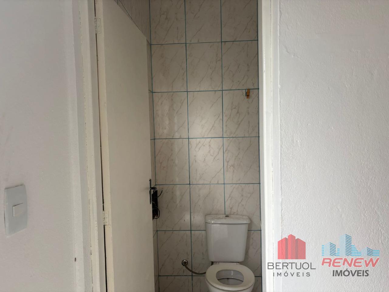 Galpão para aluguel Nova Vinhedo em Vinhedo: Lavabo Escritório