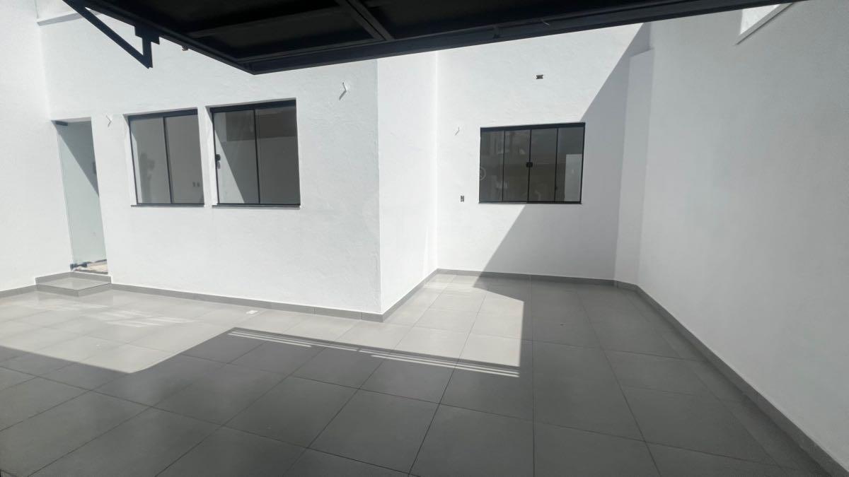 Casa à venda no Bairro Parque Olímpico: 