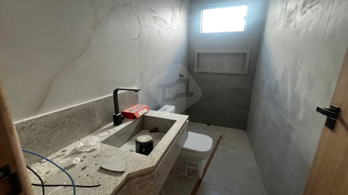 Casa à venda no Grã-Duquesa: 