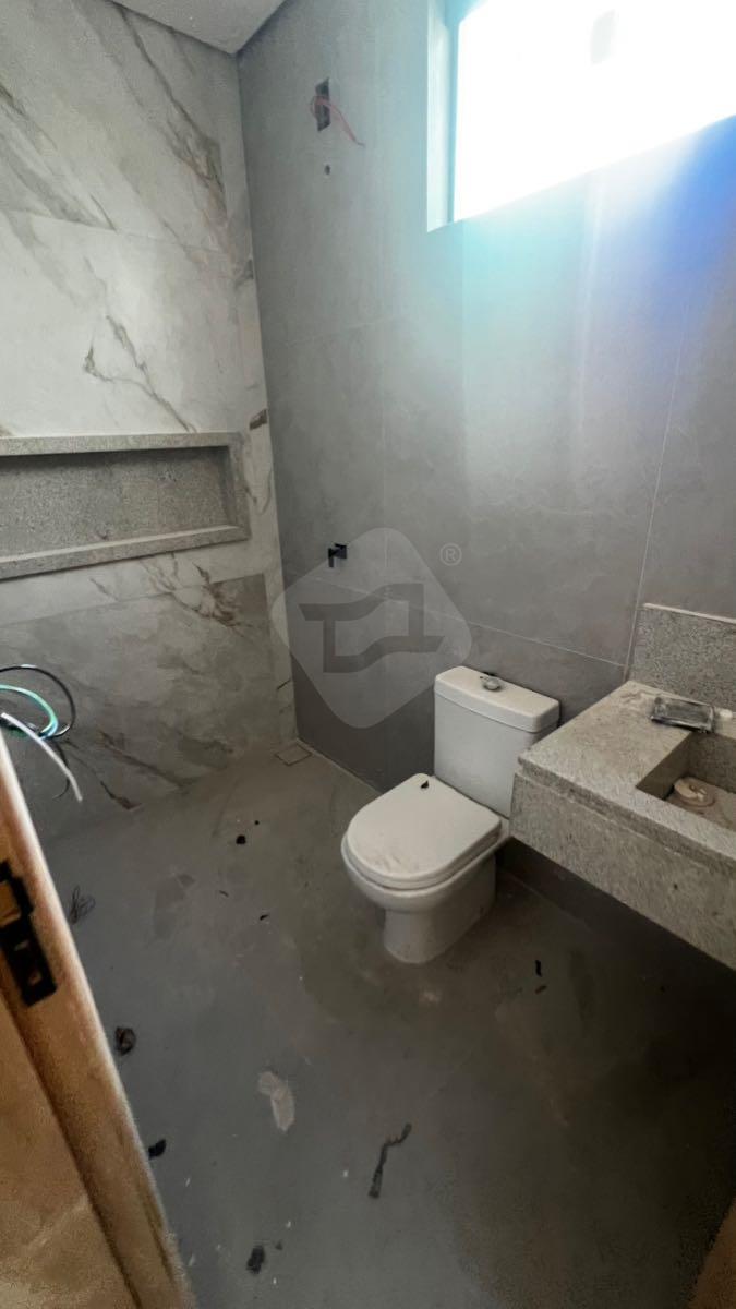 Casa à venda no Grã-Duquesa: 