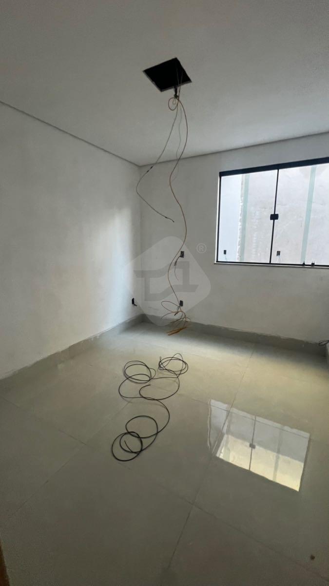 Casa à venda no Grã-Duquesa: 