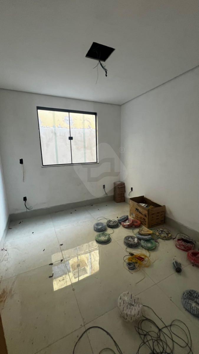 Casa à venda no Grã-Duquesa: 