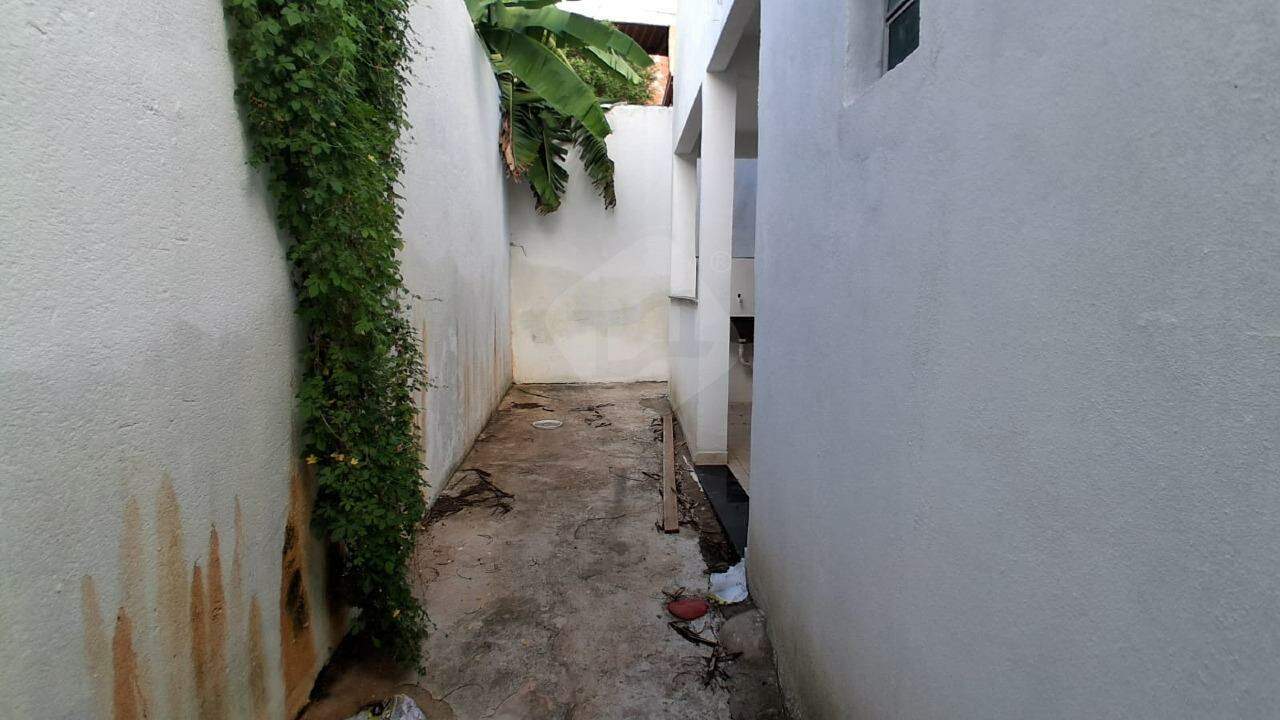 Casa para aluguel no Azteca: 