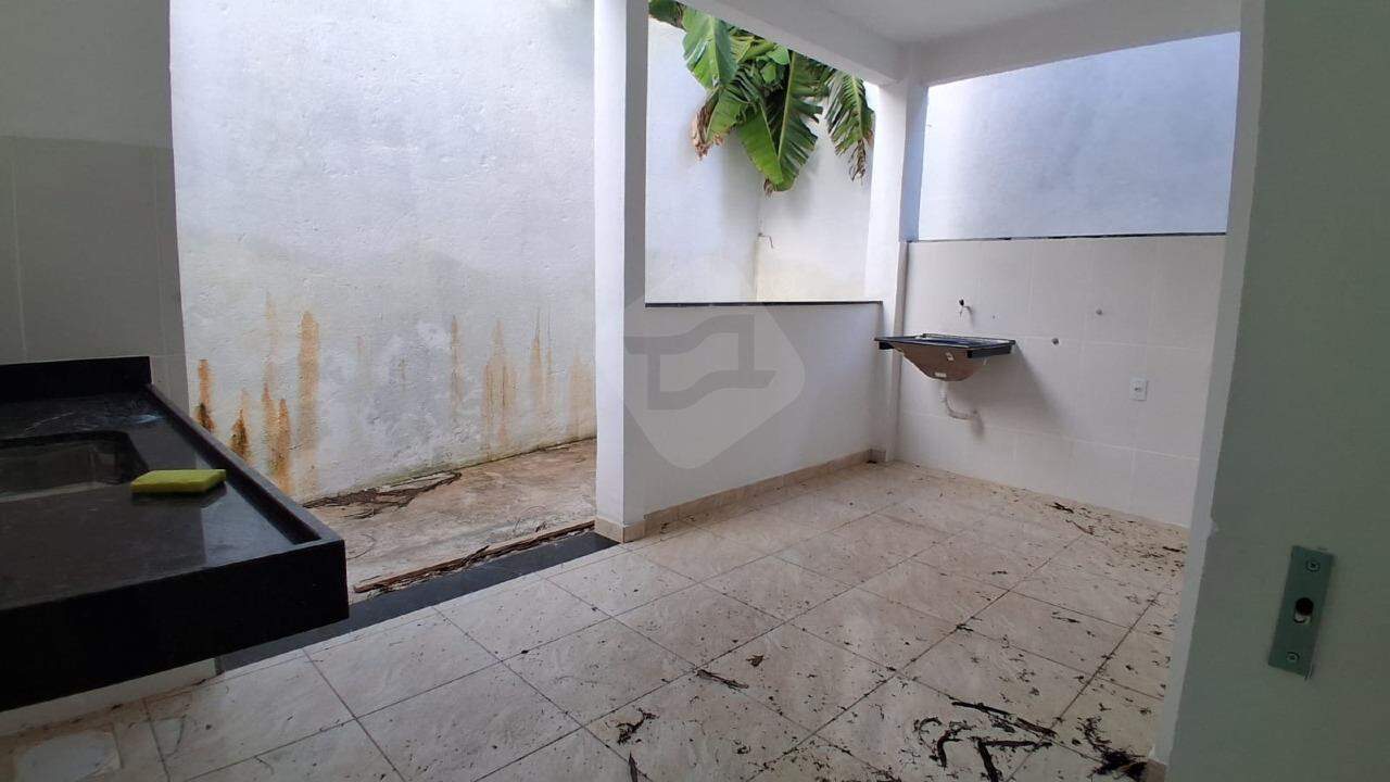 Casa para aluguel no Azteca: 