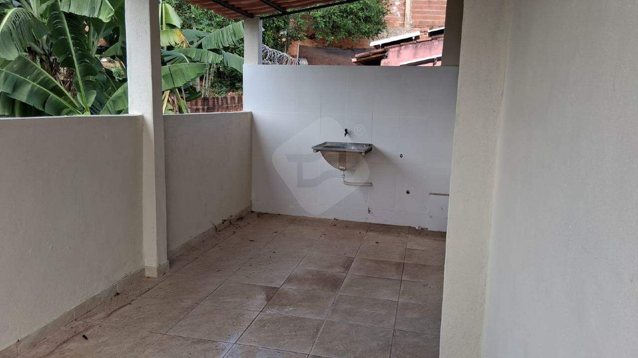 Casa para aluguel no Azteca: 