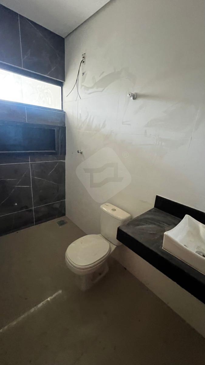 Casa à venda no Elvamar: 