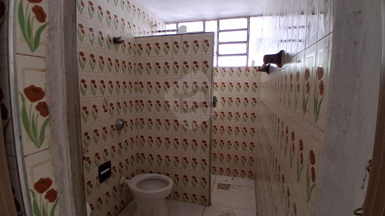 Casa para aluguel no Vila Mariana: BANHEIRO