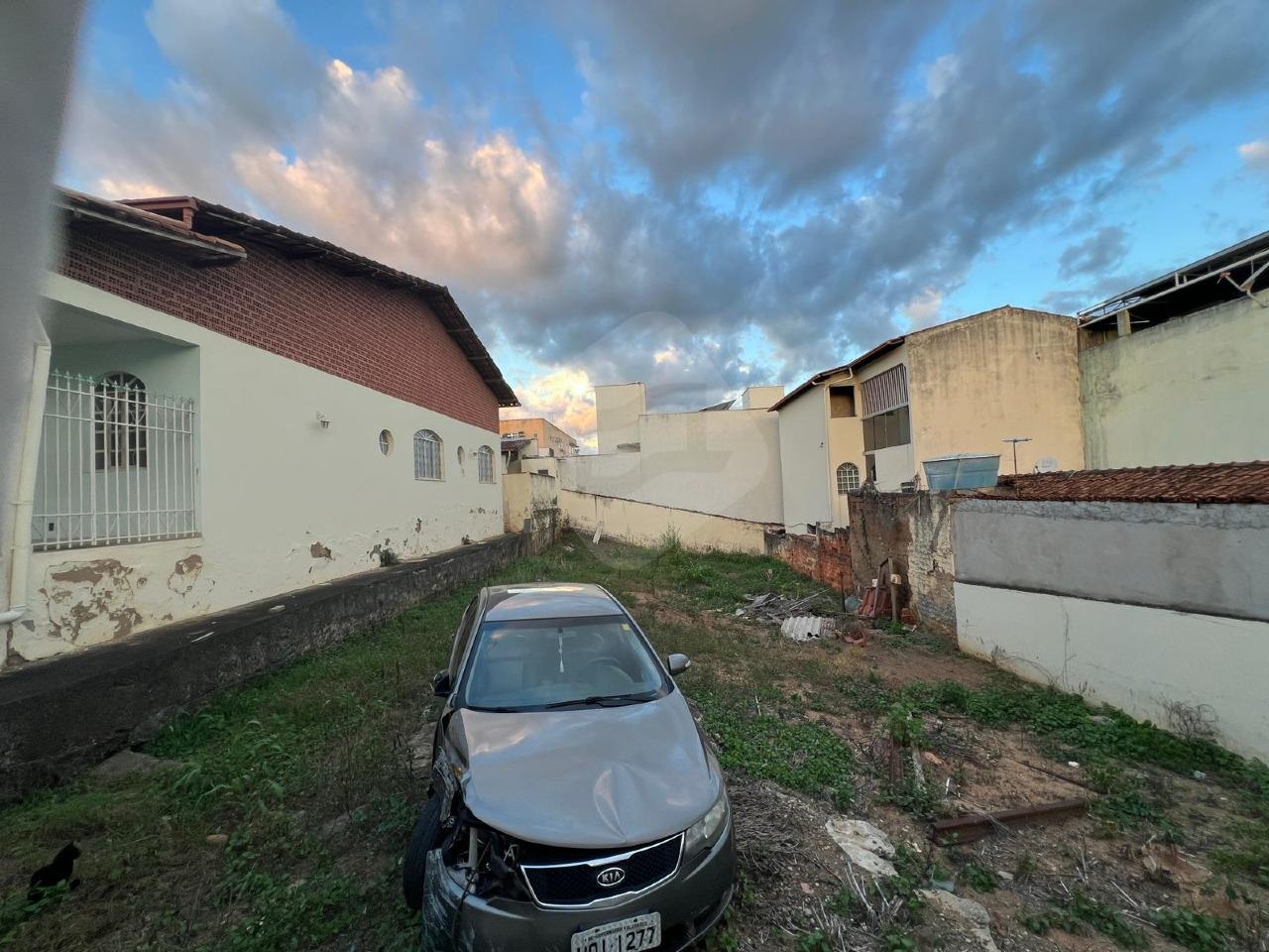 Casa à venda no Esperança: 