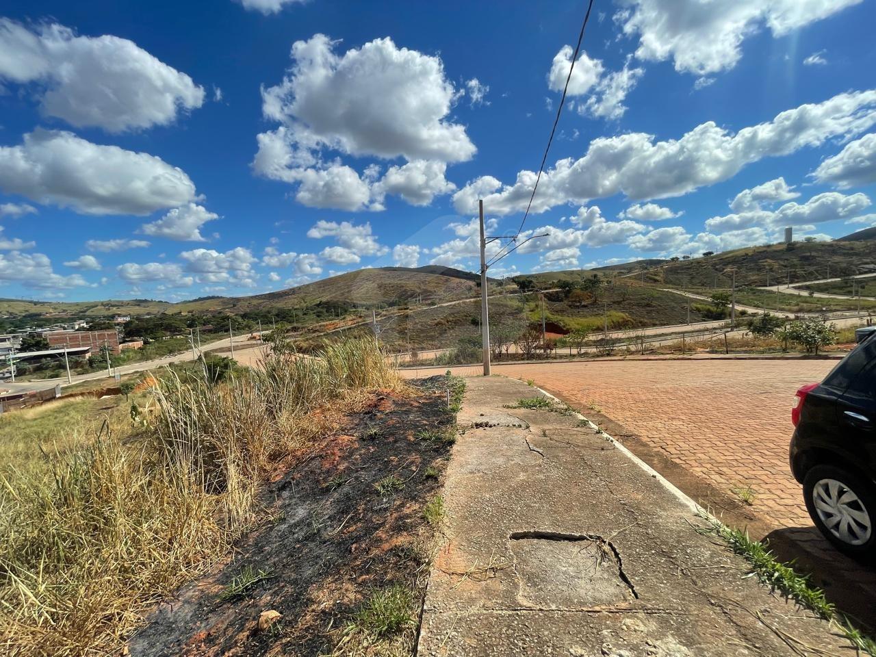 Lote à venda no Castelo: 