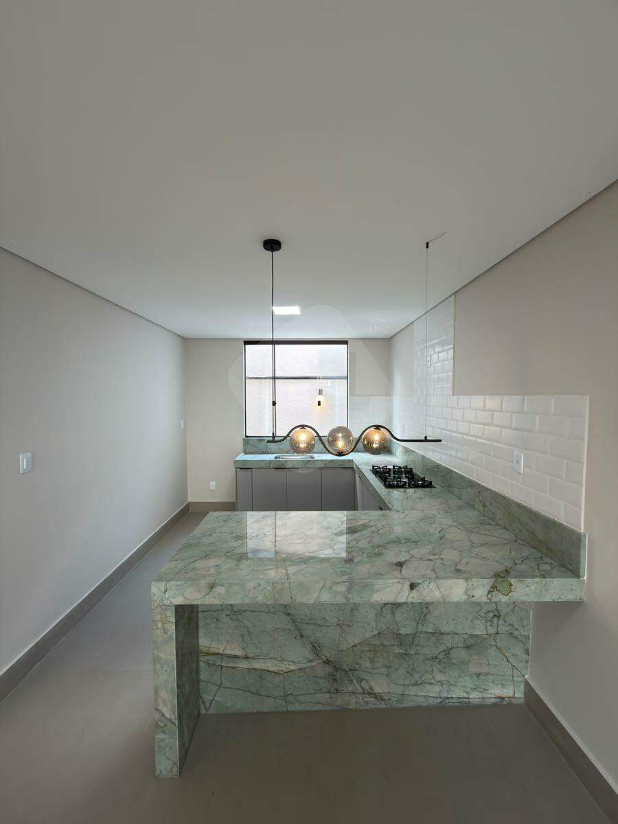 Casa à venda no Centro: 