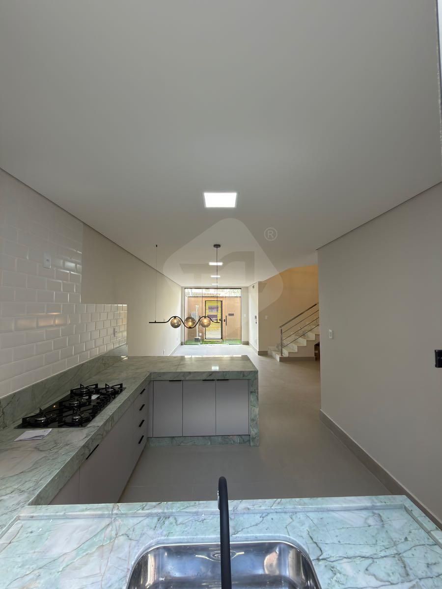 Casa à venda no Centro: 