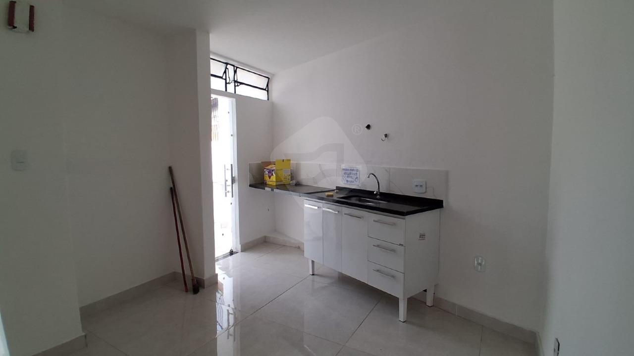 Casa para aluguel no Grã-Duquesa: COZINHA