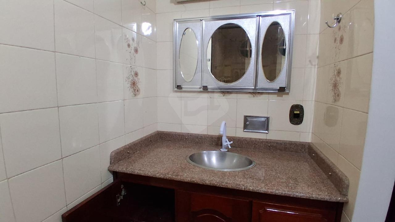 Casa à venda no Maria Eugênia: BANHEIRO SUÍTE