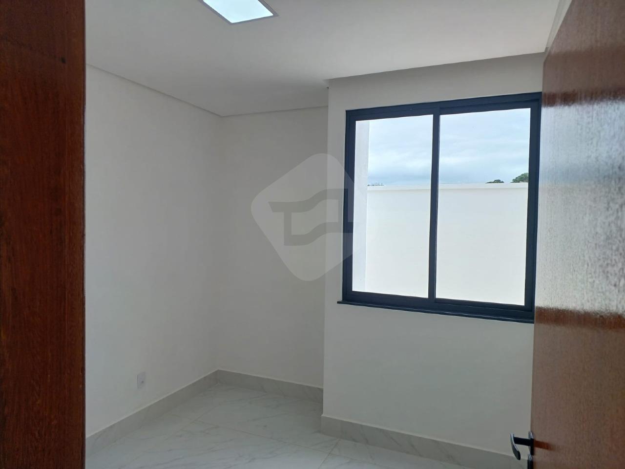 Casa à venda no Jardim Pérola: 