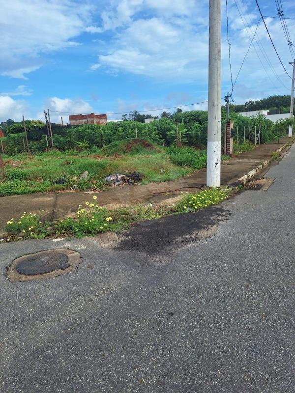 Lote à venda no São Pedro: 