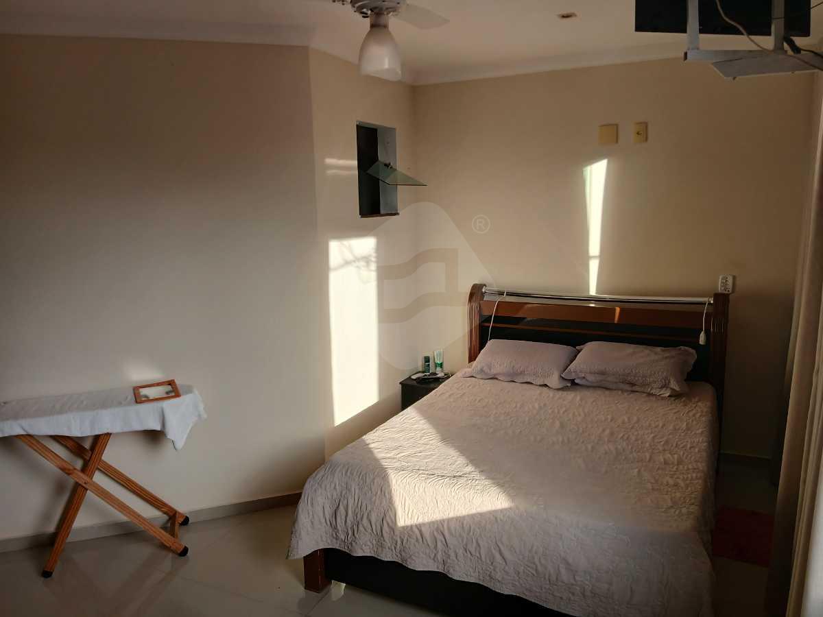 Casa à venda no Vila Bretas: 