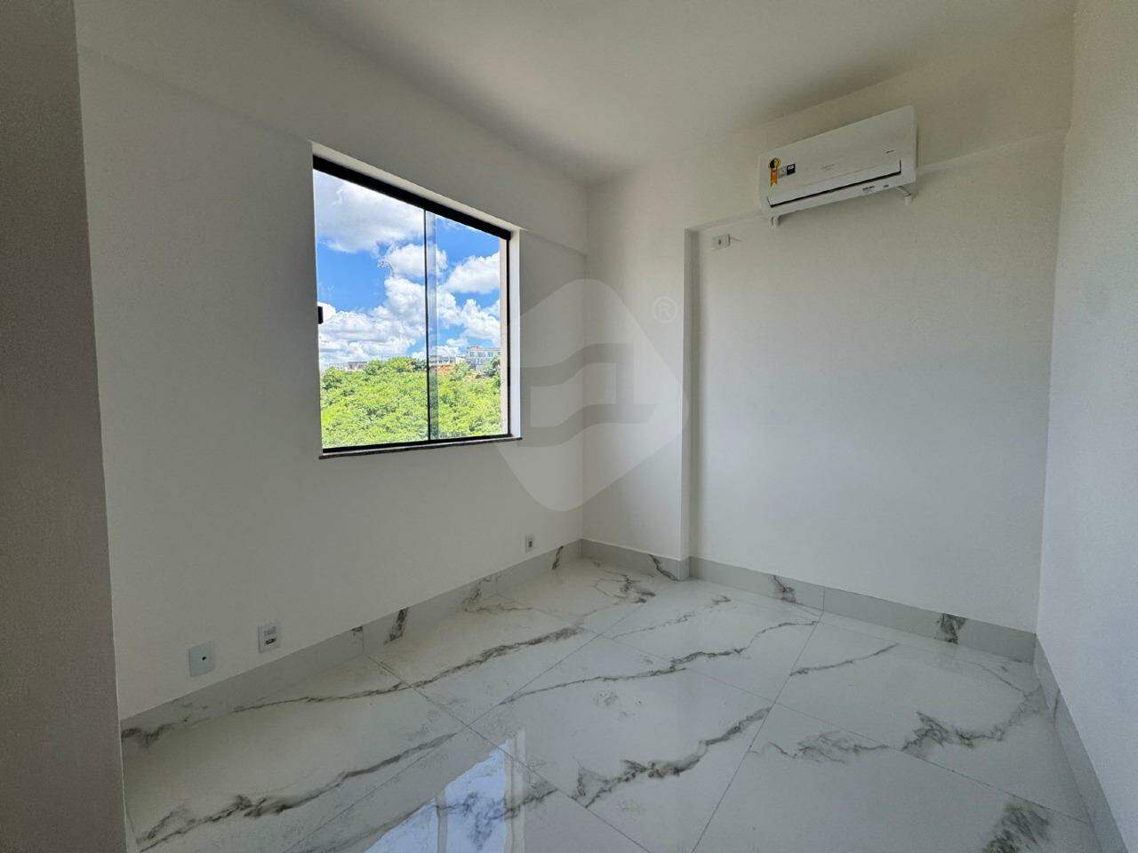 Apartamento à venda no Esplanada: 