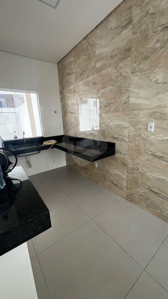 Casa à venda no Bairro Parque Olímpico: 