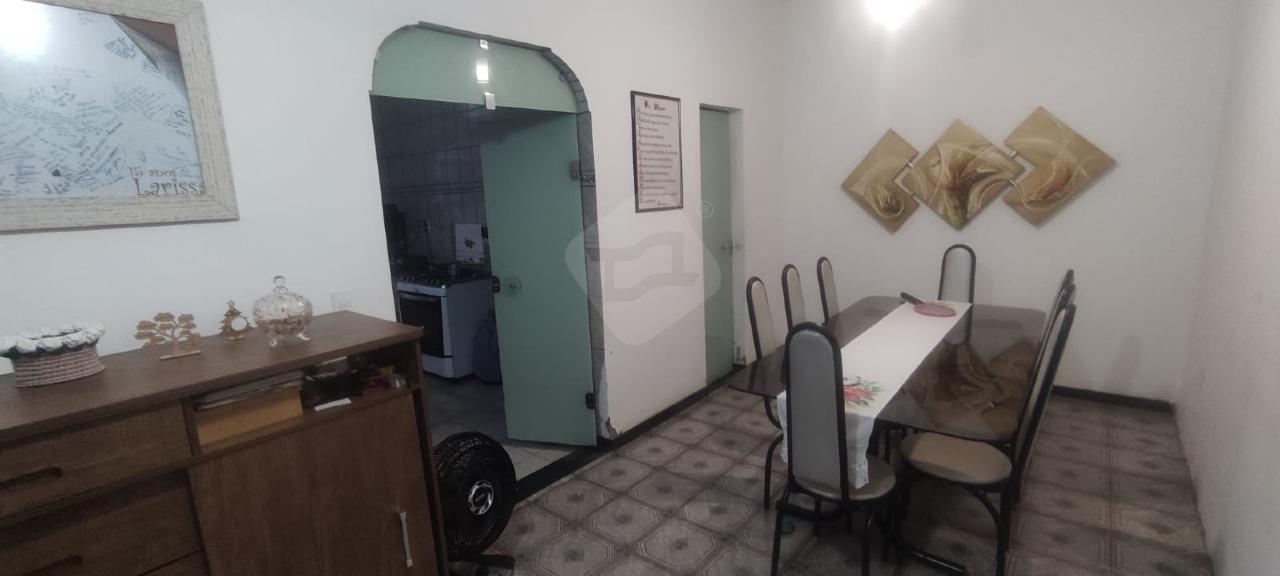 Casa à venda no Jardim Pérola: 