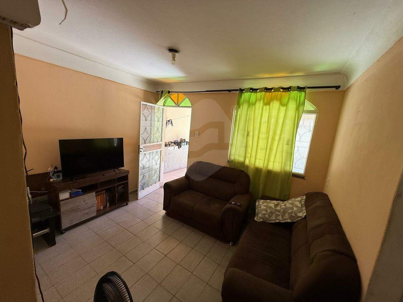 Casa à venda no Sir: 