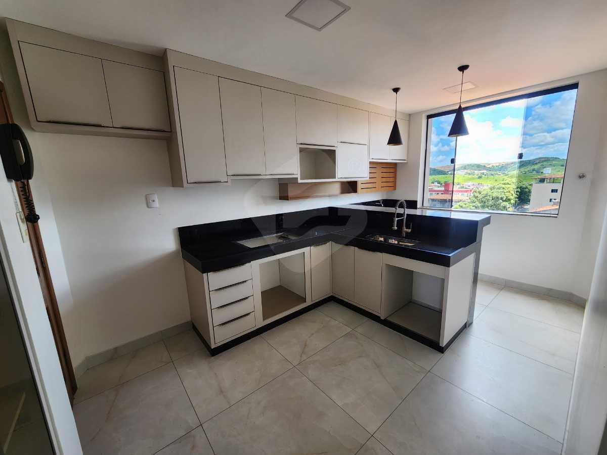 Apartamento à venda no Grã-Duquesa: 