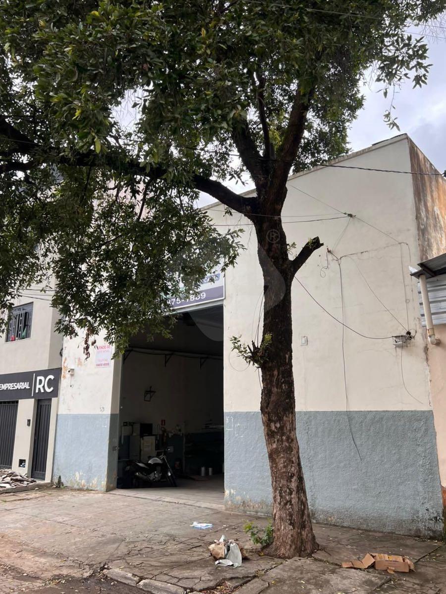 Galpão à venda no Vila Bretas: 