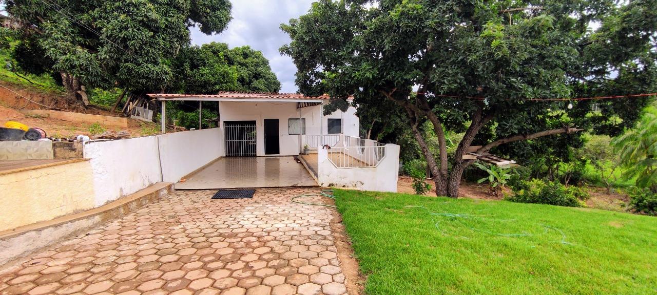 Chácara à venda no Baguari: ENTRADA DA CASA