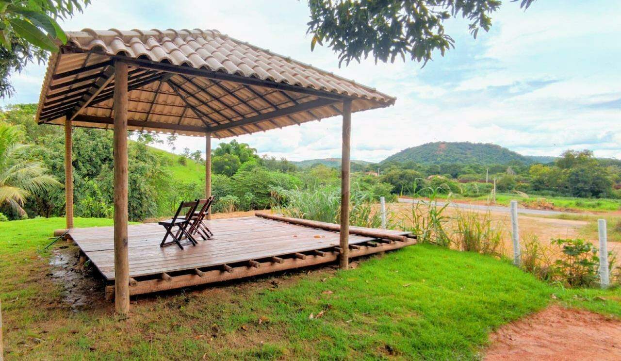 Chácara à venda no Baguari: DECK COM VISTA