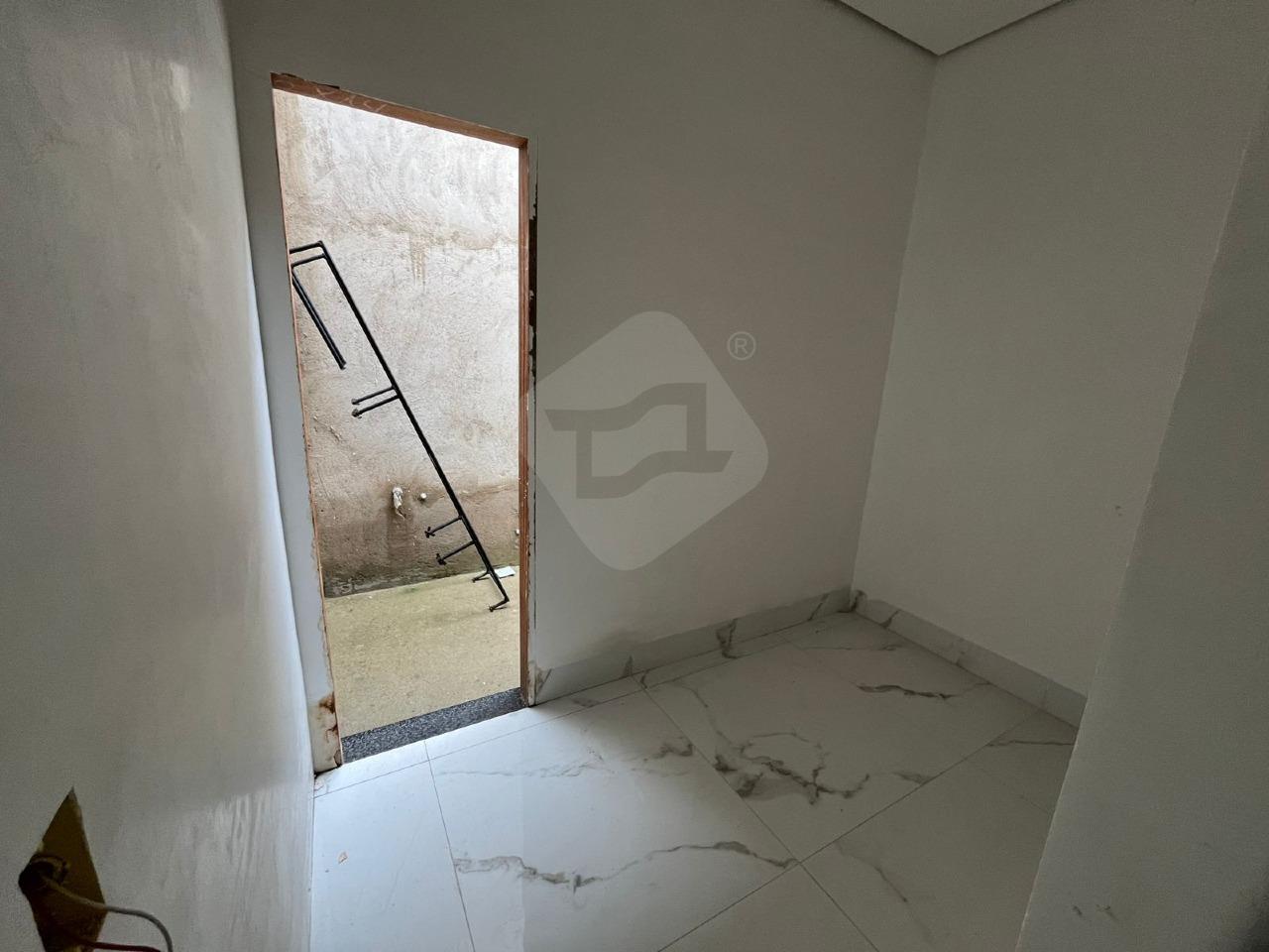 Casa à venda no Bosque da Figueira: 