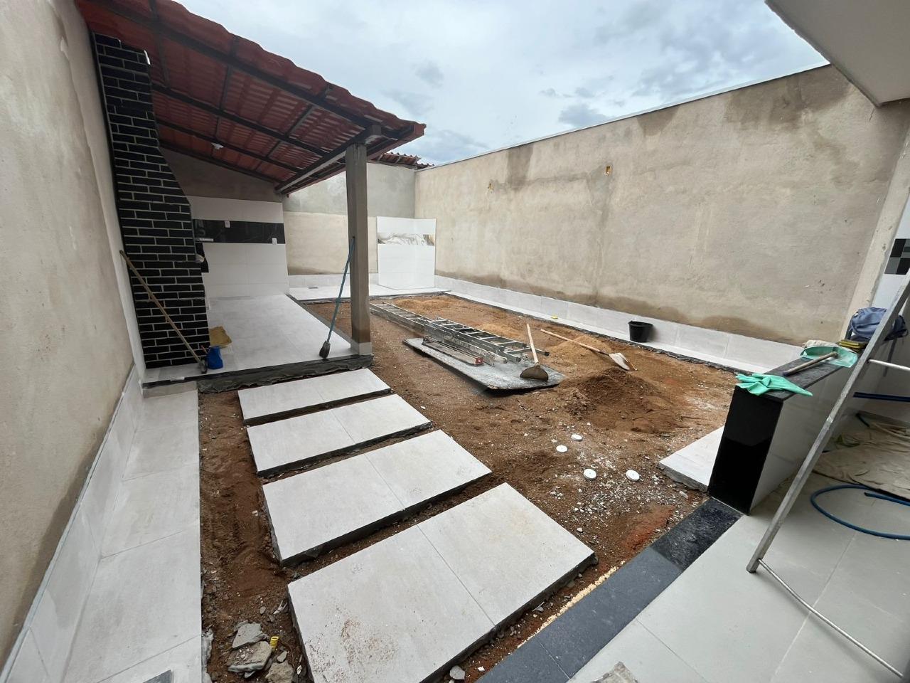 Casa à venda no Vale do Sol II: 