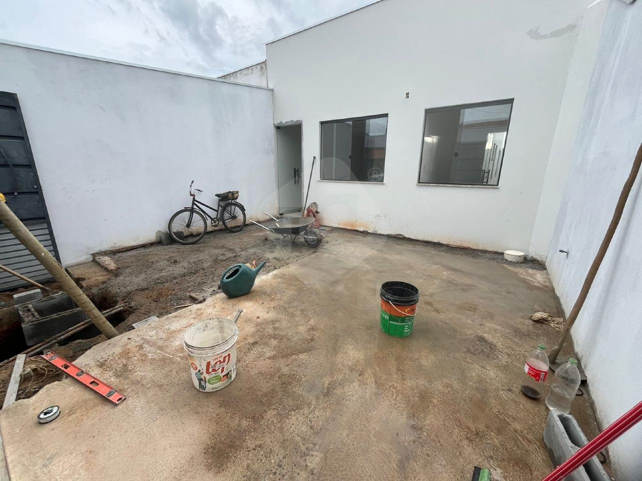 Casa à venda no Vale do Sol II: 