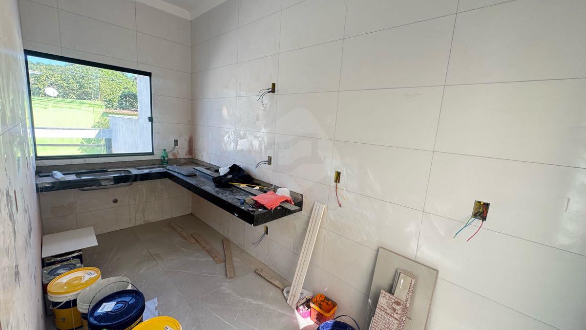 Casa à venda no Jardim Ipe: 