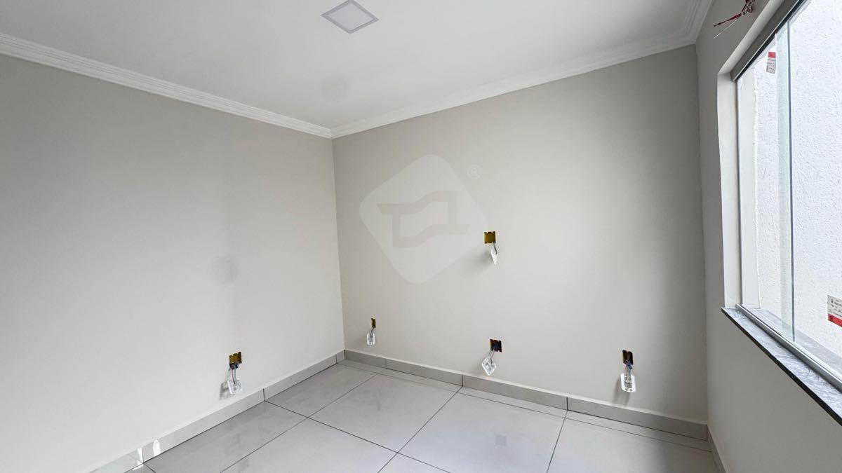 Casa à venda no Jardim Atalaia: 