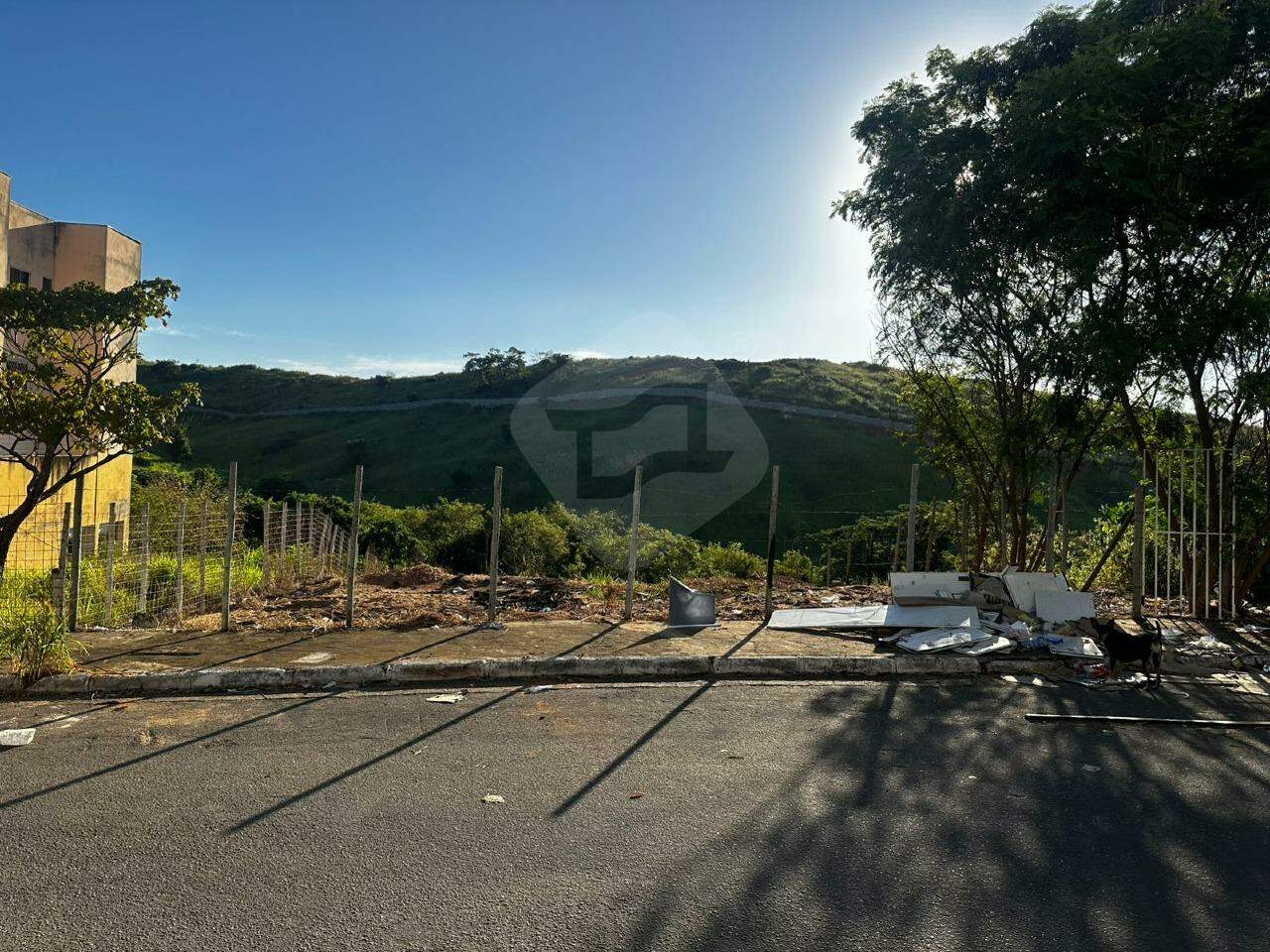 Lote à venda no Cidade Nova: 