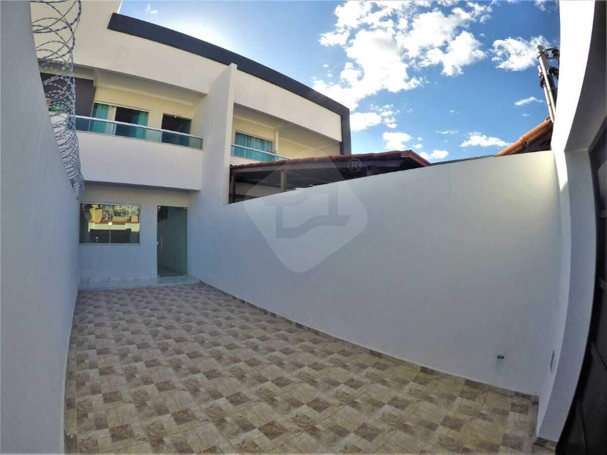 Casa à venda no Vale do Sol II: 