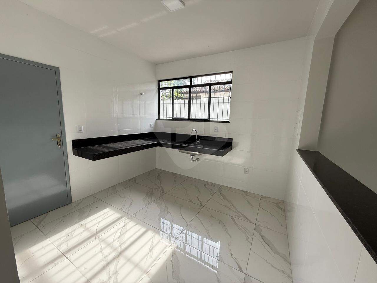 Casa à venda no Lourdes: 