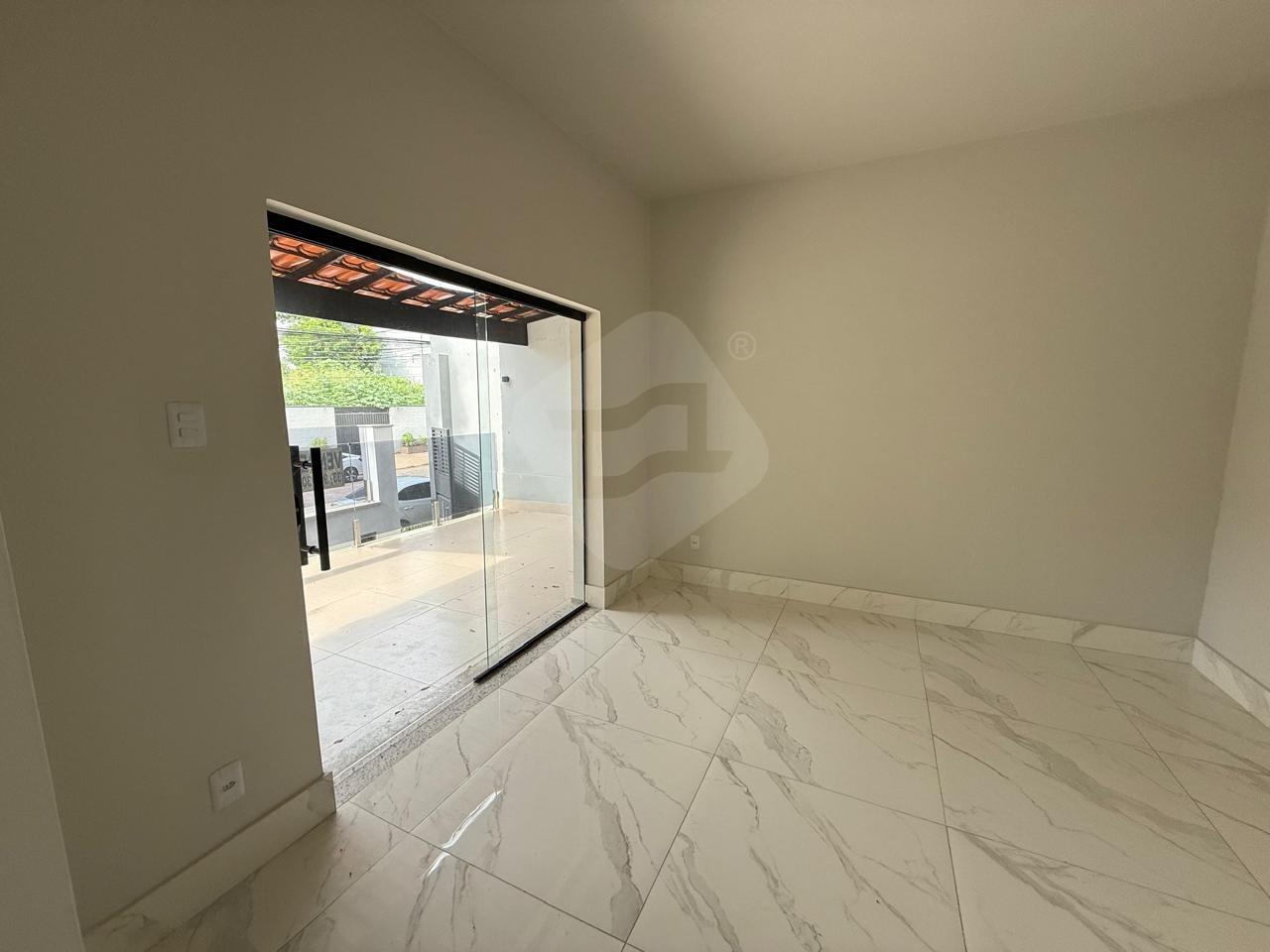 Casa à venda no Lourdes: 