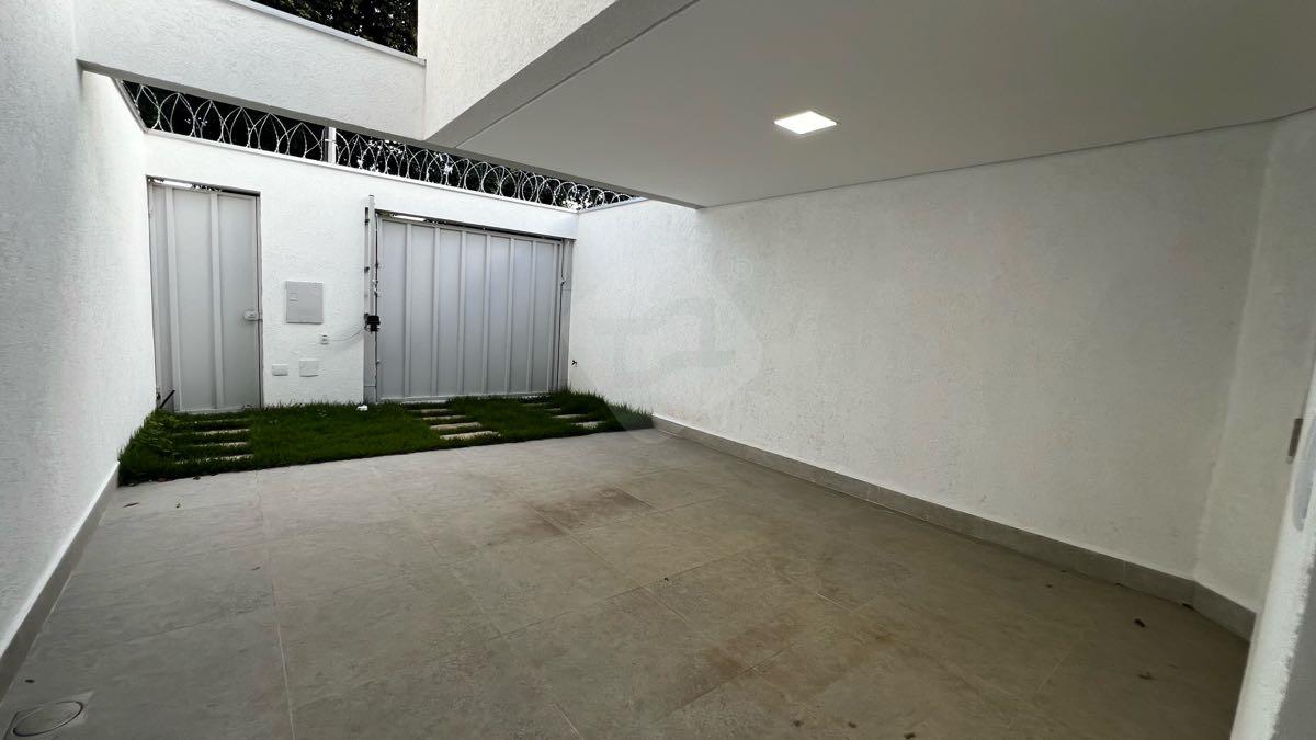 Casa à venda no Grã-Duquesa: 