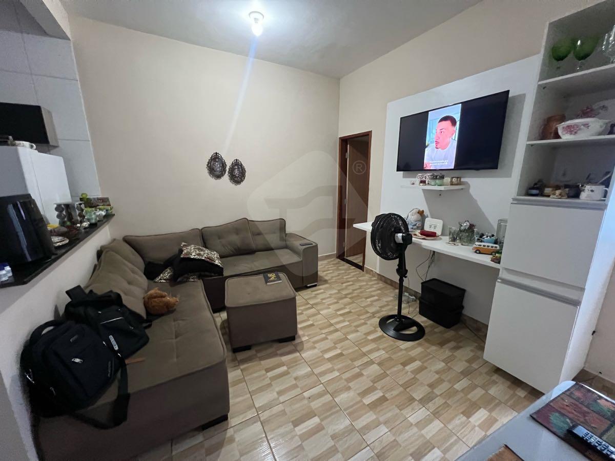 Casa à venda no Palmeiras: 