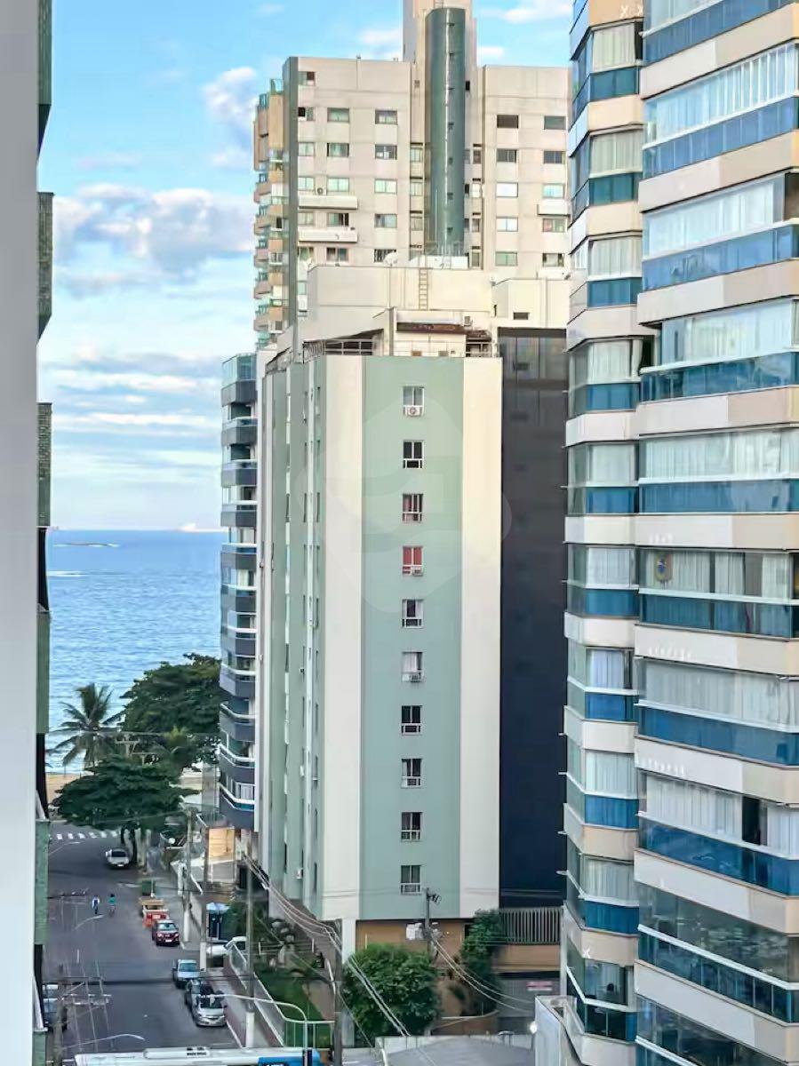 Apartamento à venda no Praia da Costa: 