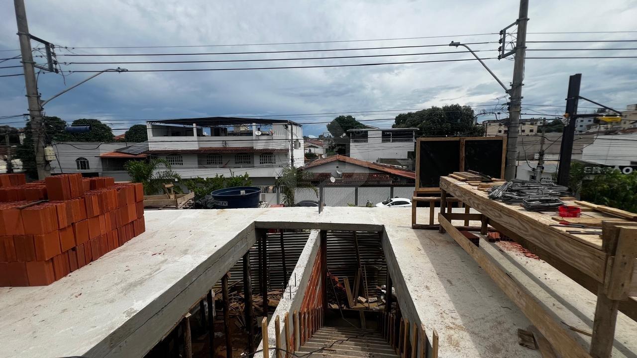 Casa à venda no Grã-Duquesa: 