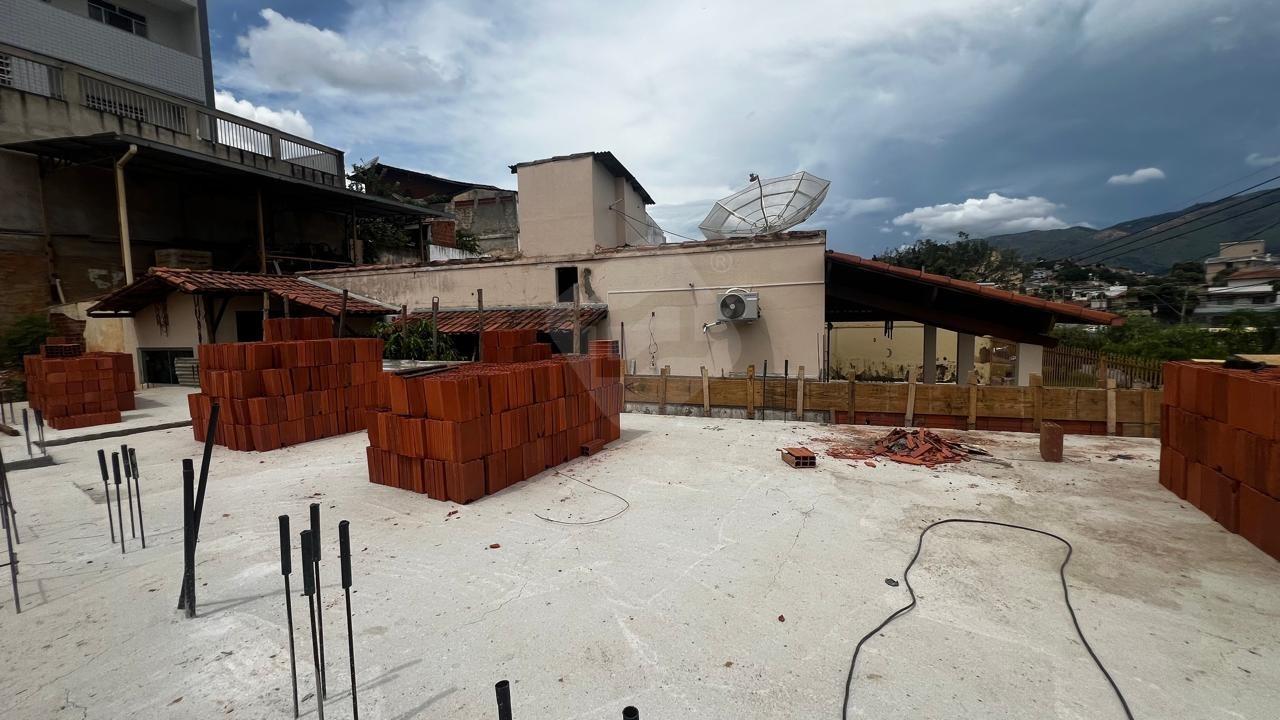 Casa à venda no Grã-Duquesa: 