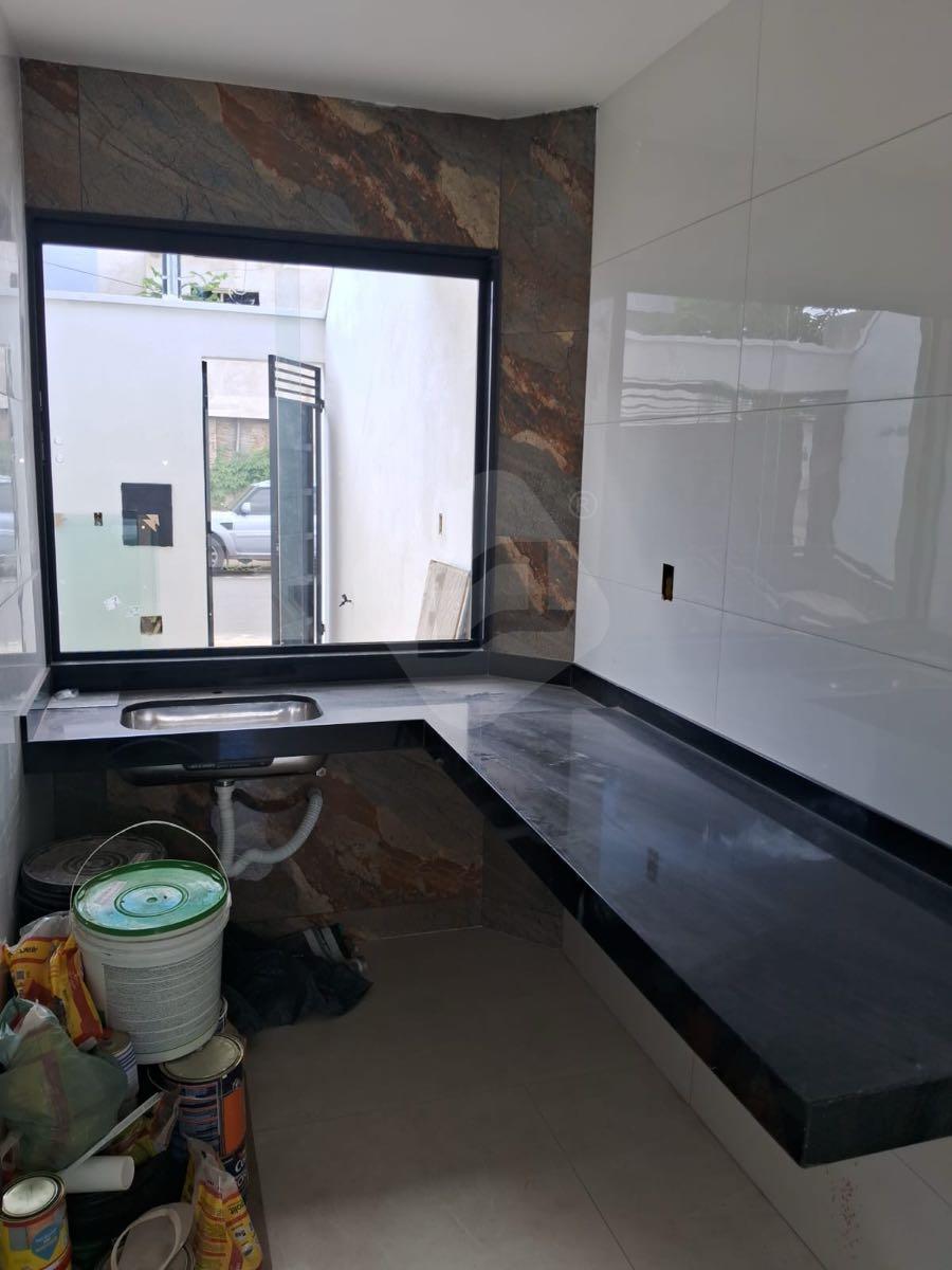 Casa à venda no Bairro Parque Olímpico: 